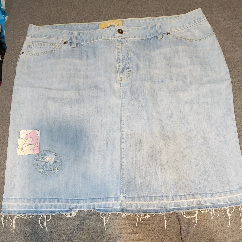 Old Navy Denim Skirt size 22  EUC with Boho Patchwork Detail